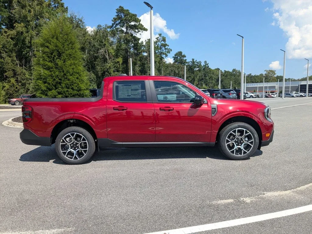 New 2026 Ruby Red Metallic Tinted Clearcoat Ford Lariat image 4