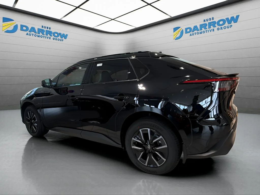 New 2026 Midnight Black Metallic Toyota  XLE image 3