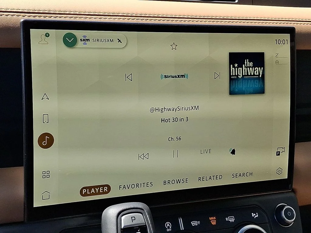 New 2026  Land Rover X-Dynamic SE image 14
