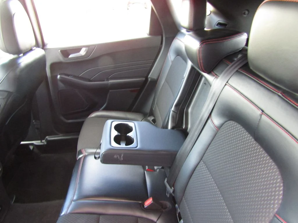 Used 2024 Silver Ford ST-Line image 32