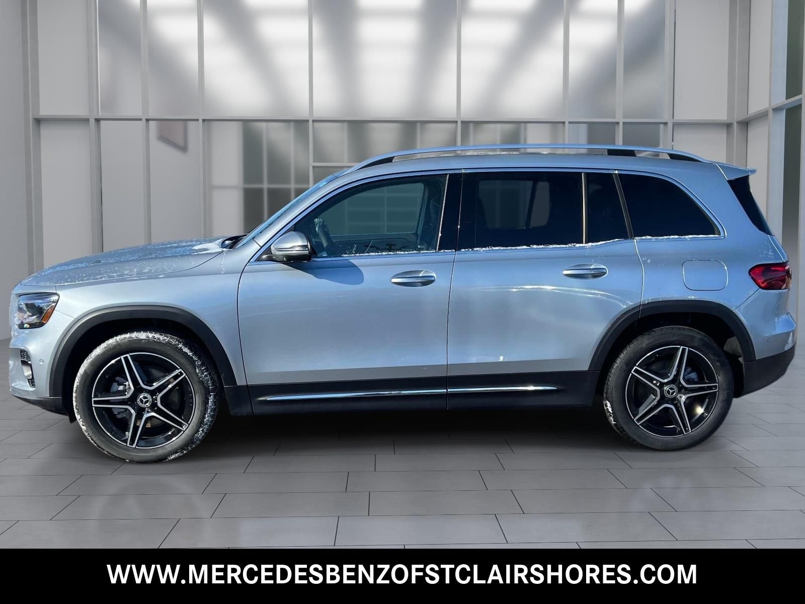 New 2026 Cirrus Silver Metallic Mercedes-Benz GLB 250 image 2