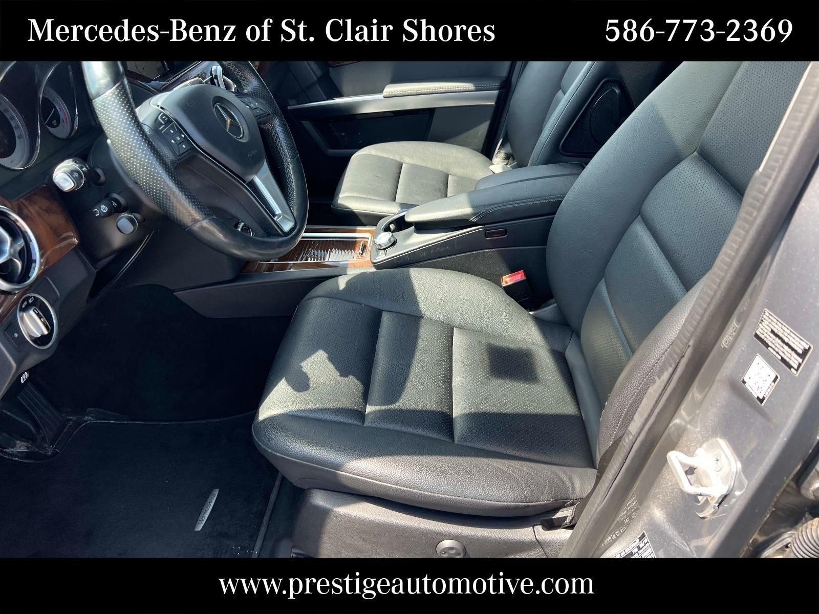 Used 2015 Gray Mercedes-Benz GLK 350 image 20