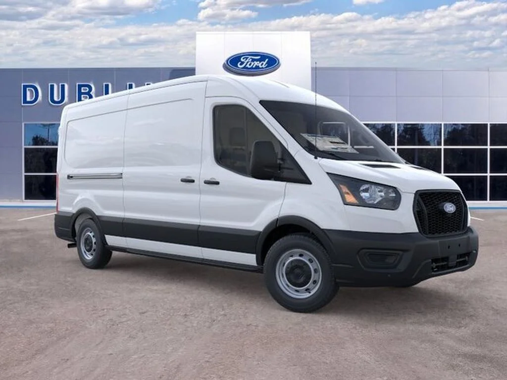 New 2026 Oxford White Ford Base image 9