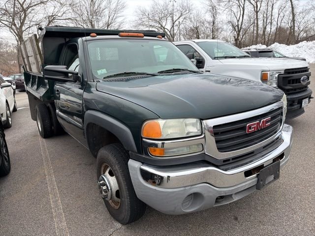 2004 GMC Sierra 3500 Chassis Cab SLE