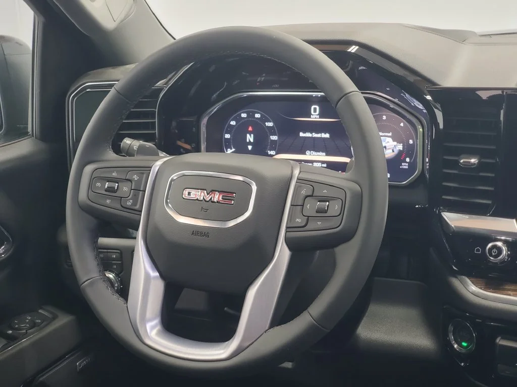 New 2026 Onyx Black GMC Elevation image 27