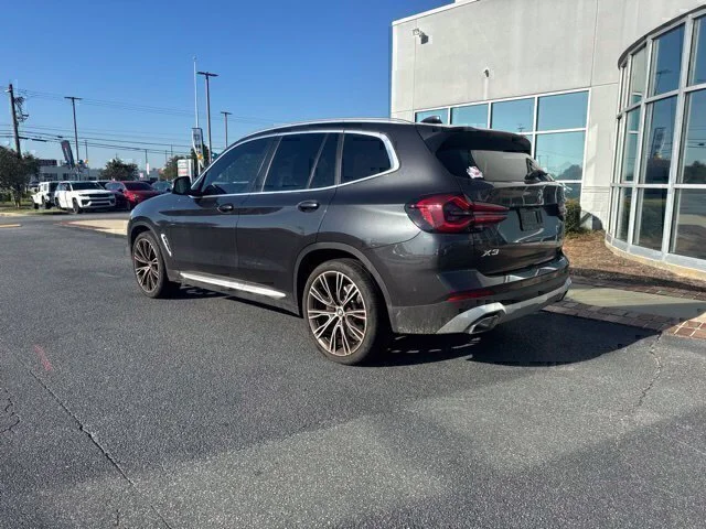Used 2024 Gray BMW sDrive30i image 9