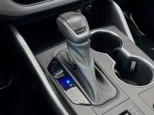 2023 Toyota Highlander XLE - Photo 17