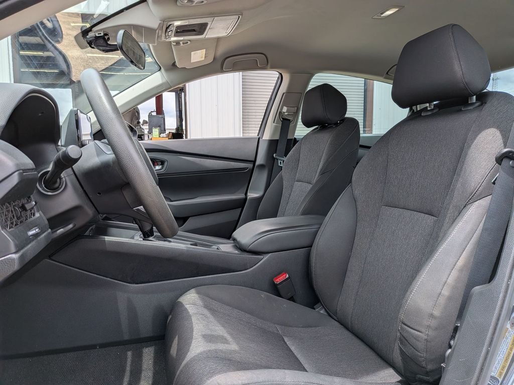 Used 2025 Gray Honda LX image 12