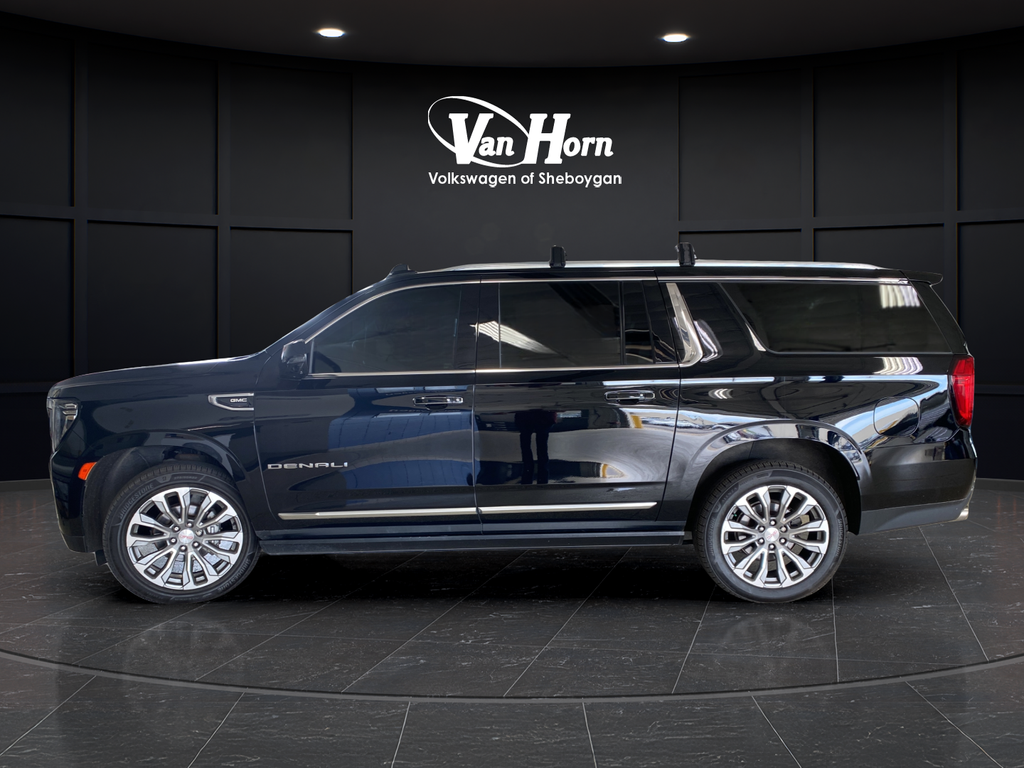 Used 2021 Onyx Black GMC Denali image 4