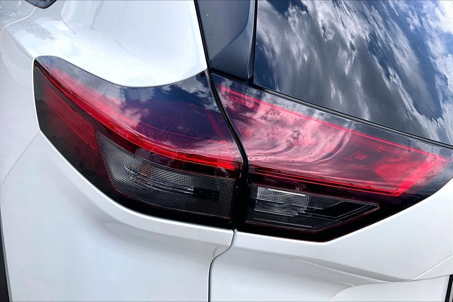 Used 2023 Pearl White Tricoat Nissan SV image 27