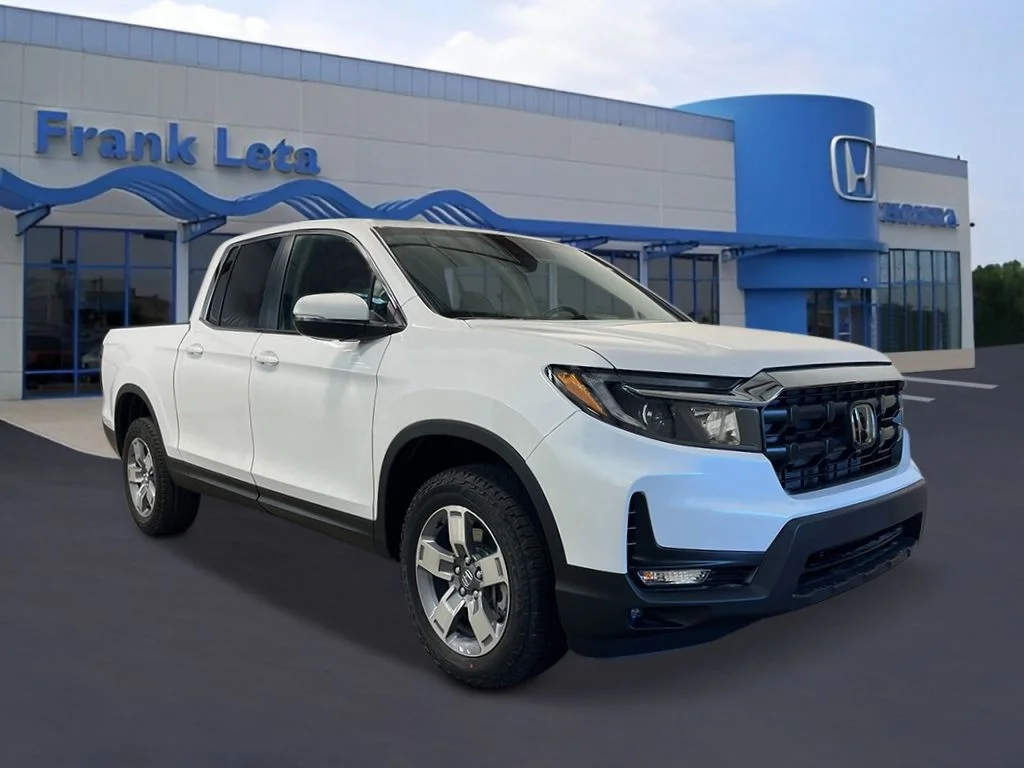 New 2026 Platinum White Honda RTL image 8