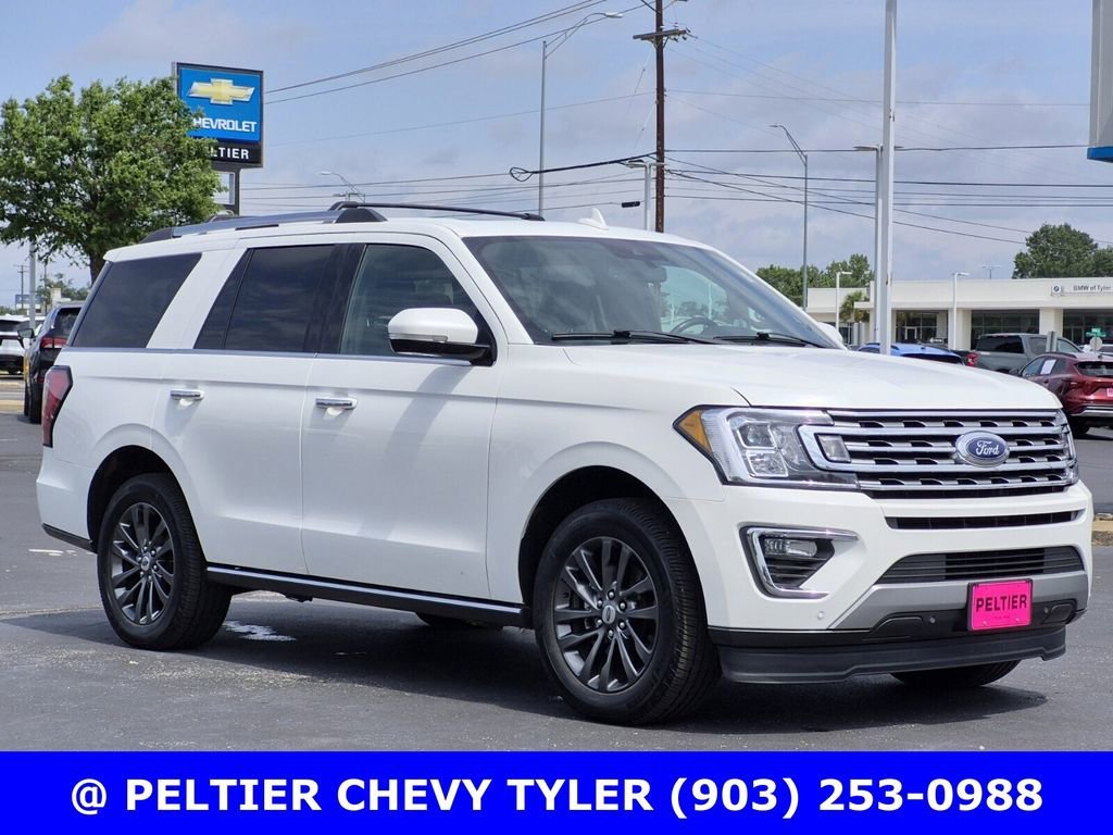 2021 Ford Expedition Limited's photo