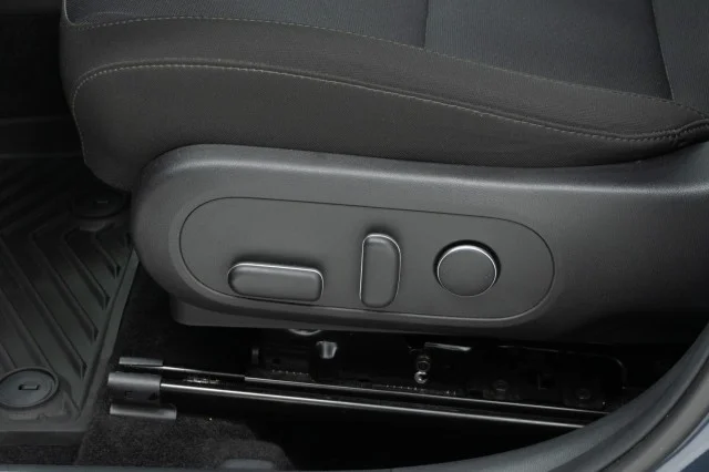 Used 2025 Denim Blue Hyundai SEL Convenience image 20