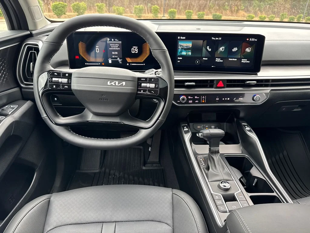 New 2026 Gray Kia S image 23