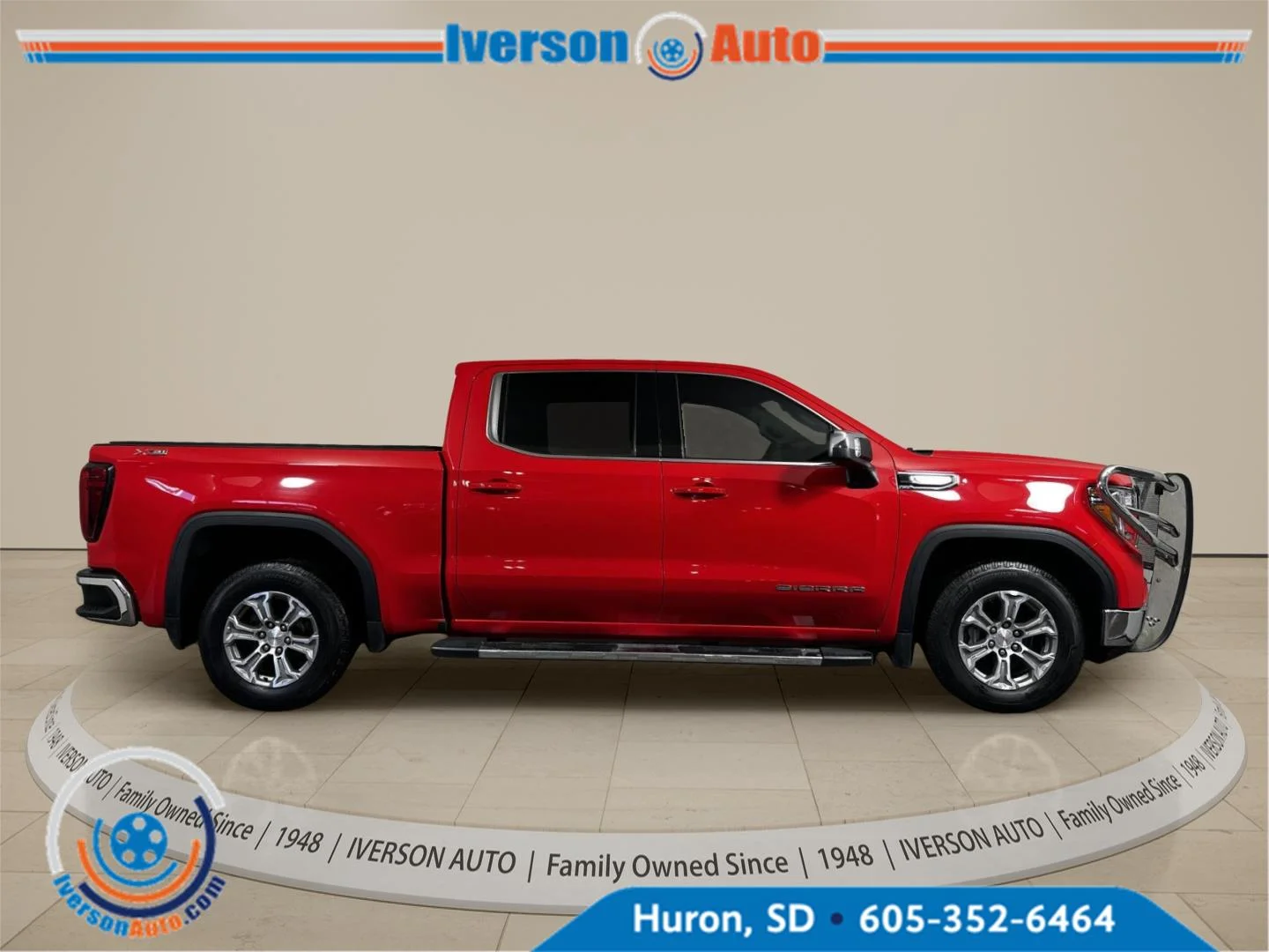 Used 2020 Cardinal Red GMC SLE image 10
