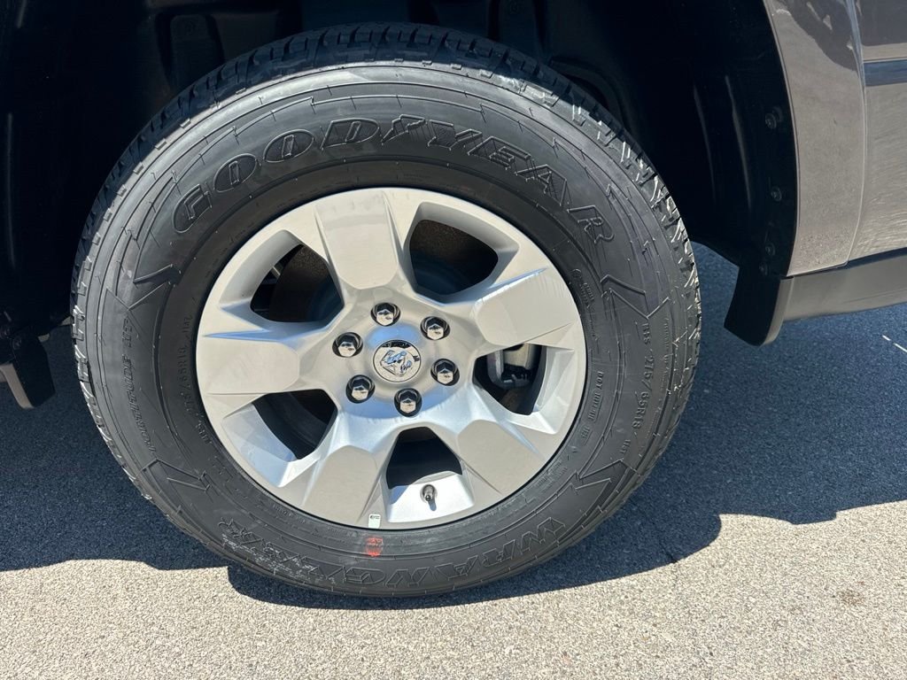 New 2026 Granite Crystal Metallic Clear-Coat Exterior Paint RAM Big Horn/Lone Star image 24