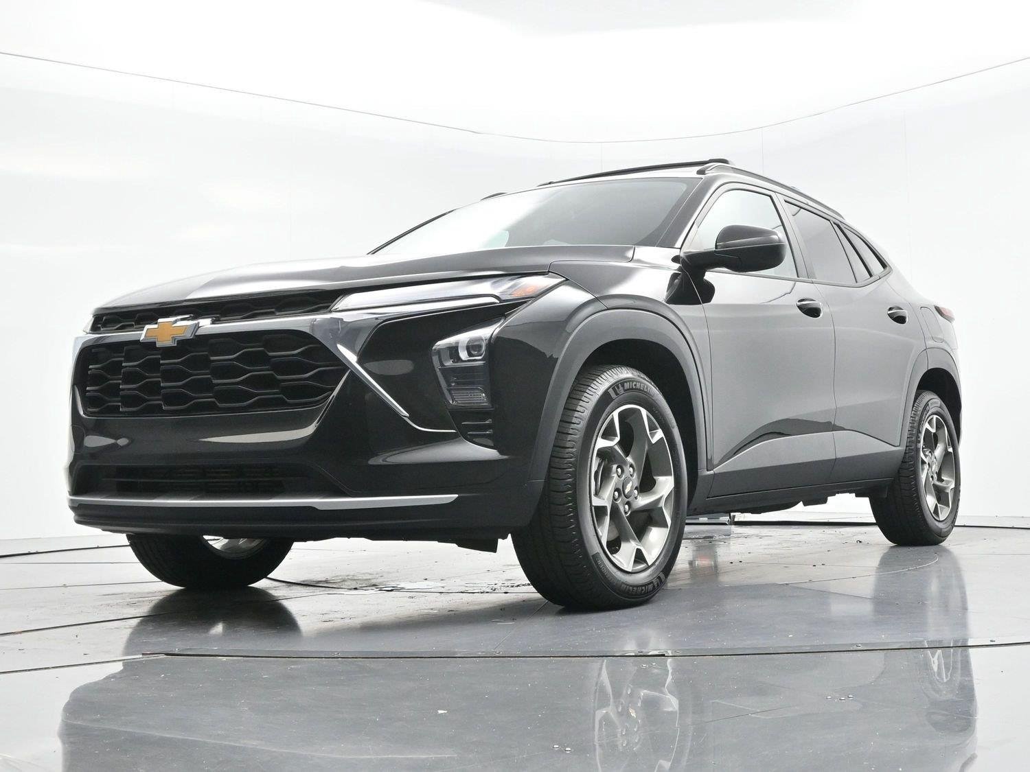 Used 2024 Mosaic Black Metallic Chevrolet LT image 45