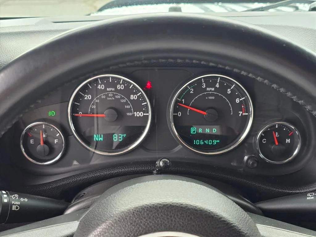 Used 2014 White Jeep Sport image 5