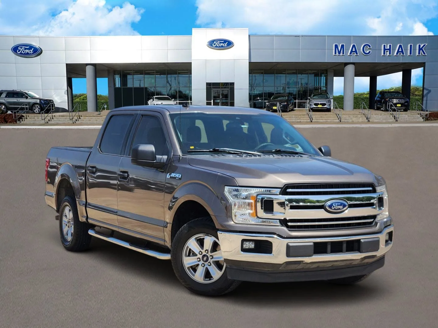 Used 2020 Gray Ford XLT image 1