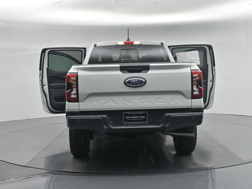 New 2026 Avalanche Ford XLT image 31
