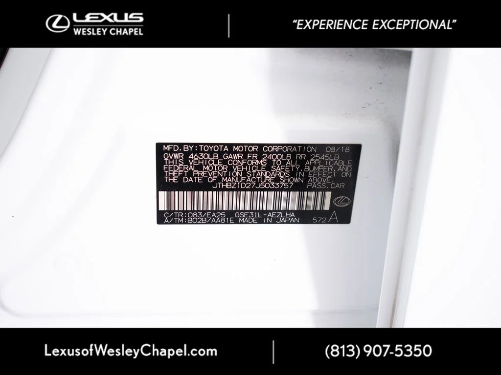 Used 2018 White Lexus 350 image 40