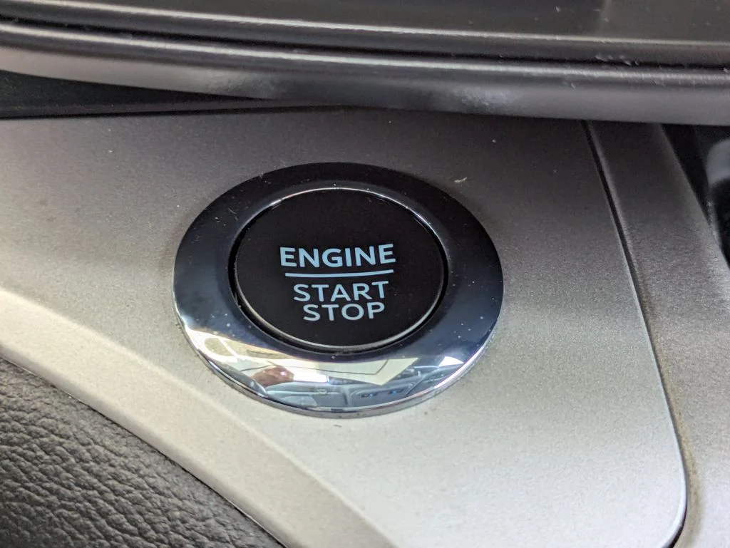 Used 2023 Silver Ford XLT image 31