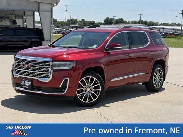2023 GMC Acadia Denali