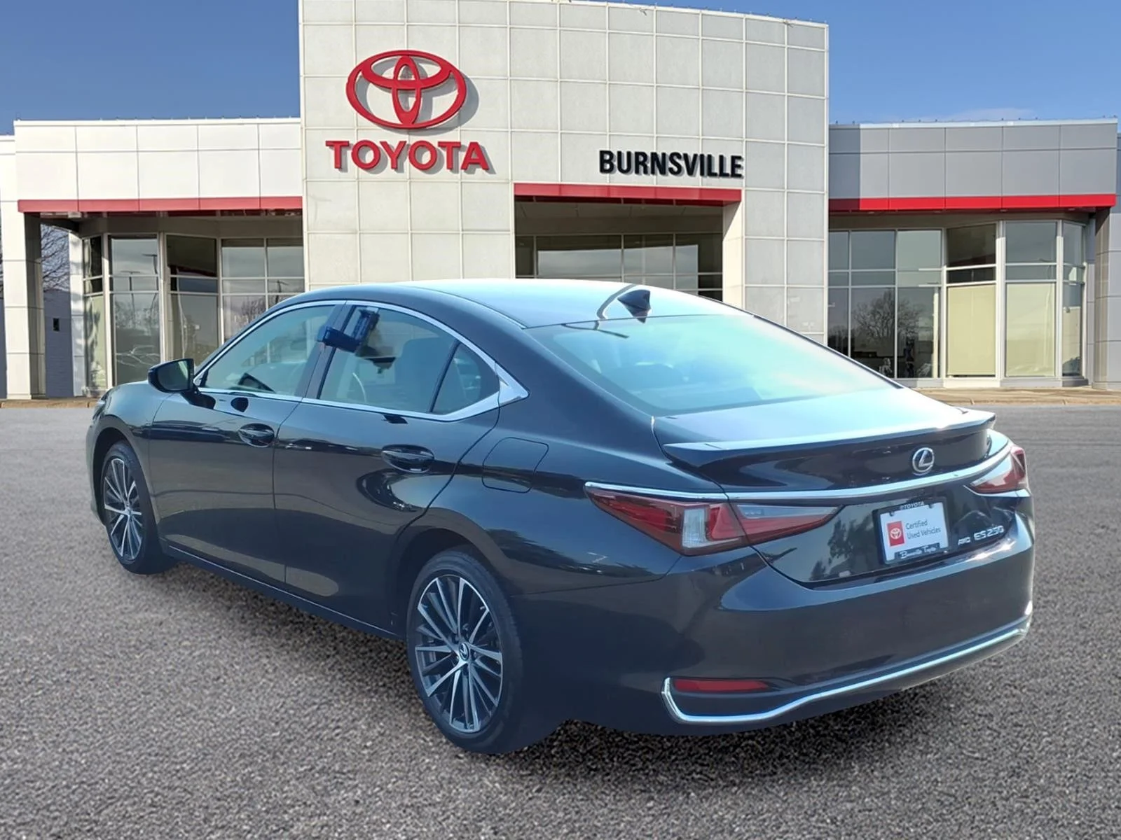 Used 2023 Black Lexus 250 image 6