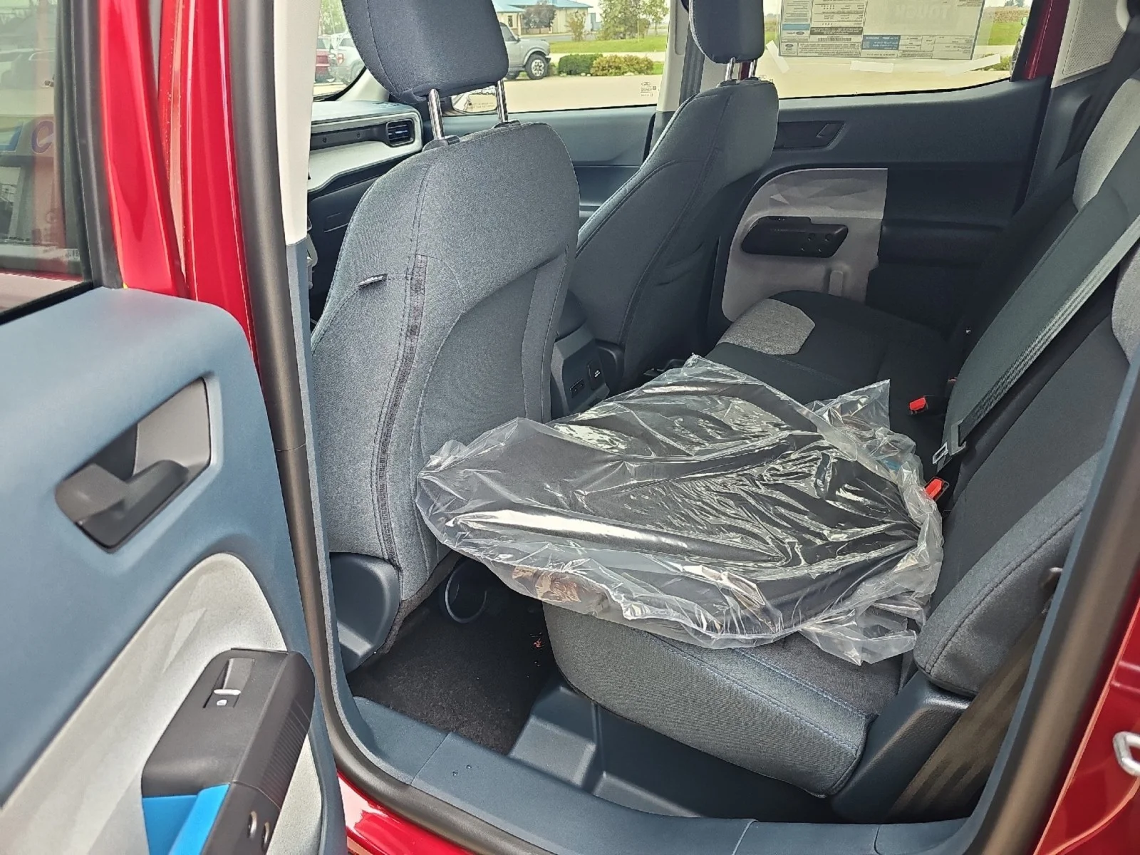 New 2026 Ruby Red Metallic Tinted Clearcoat Ford XLT image 14