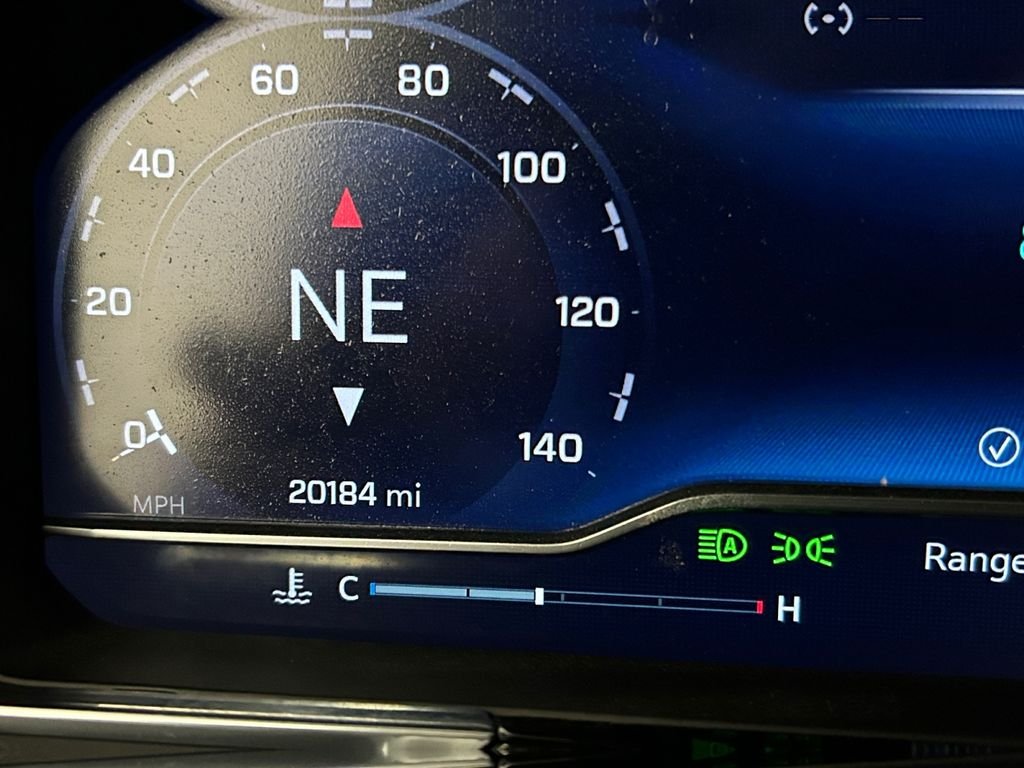 Used 2025 Black Chevrolet LT image 10