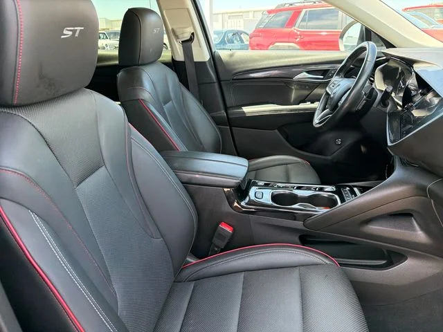 Used 2023 Black Buick Essence image 26