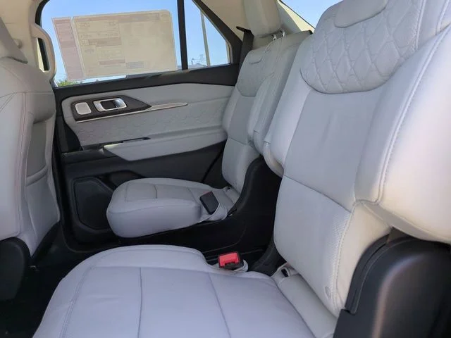 New 2026 Carbonized Gray Metallic Ford Platinum™ image 14