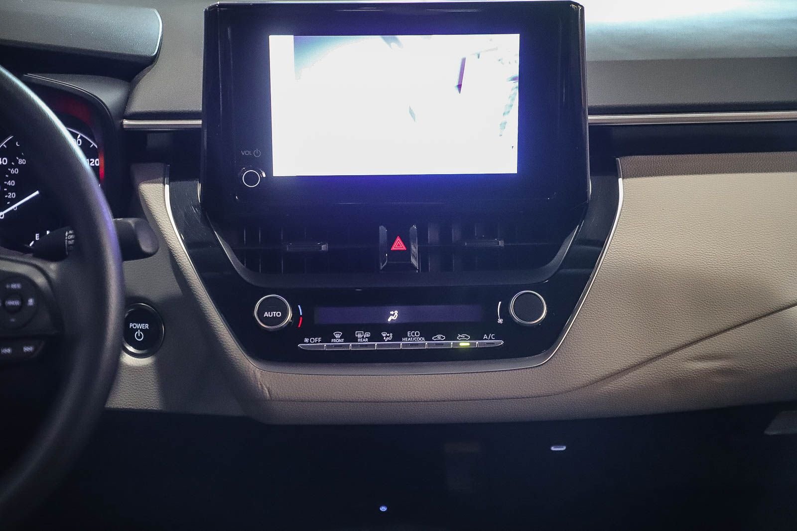 Certified Used 2025  Toyota LE image 11