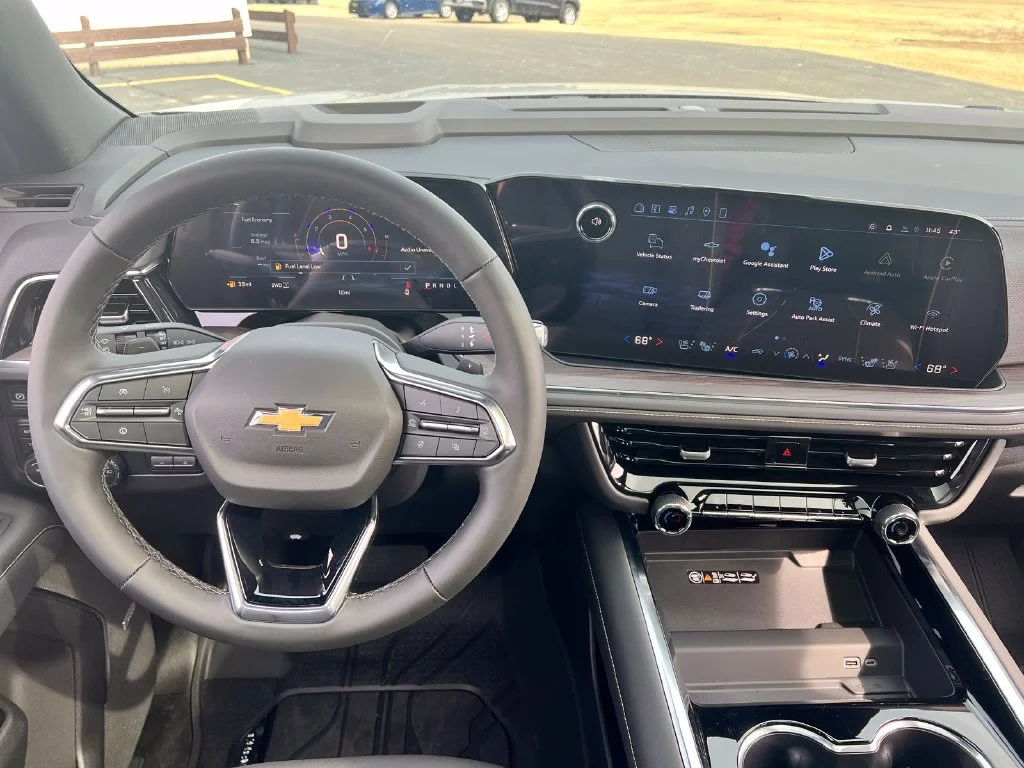 2026 Chevrolet Tahoe Premier - Photo 9