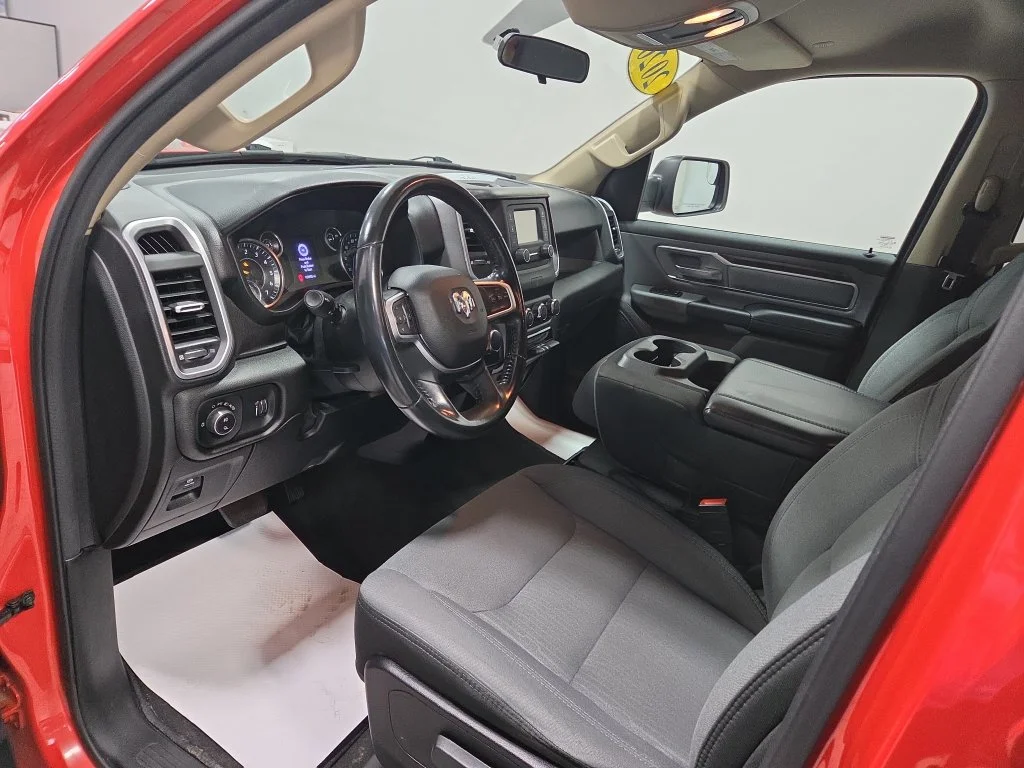 Used 2020 Red Ram Big Horn/Lone Star image 27