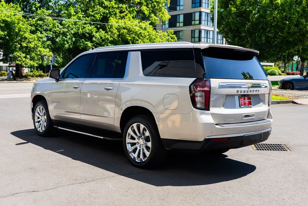 Used 2022 Beige Chevrolet Premier image 4