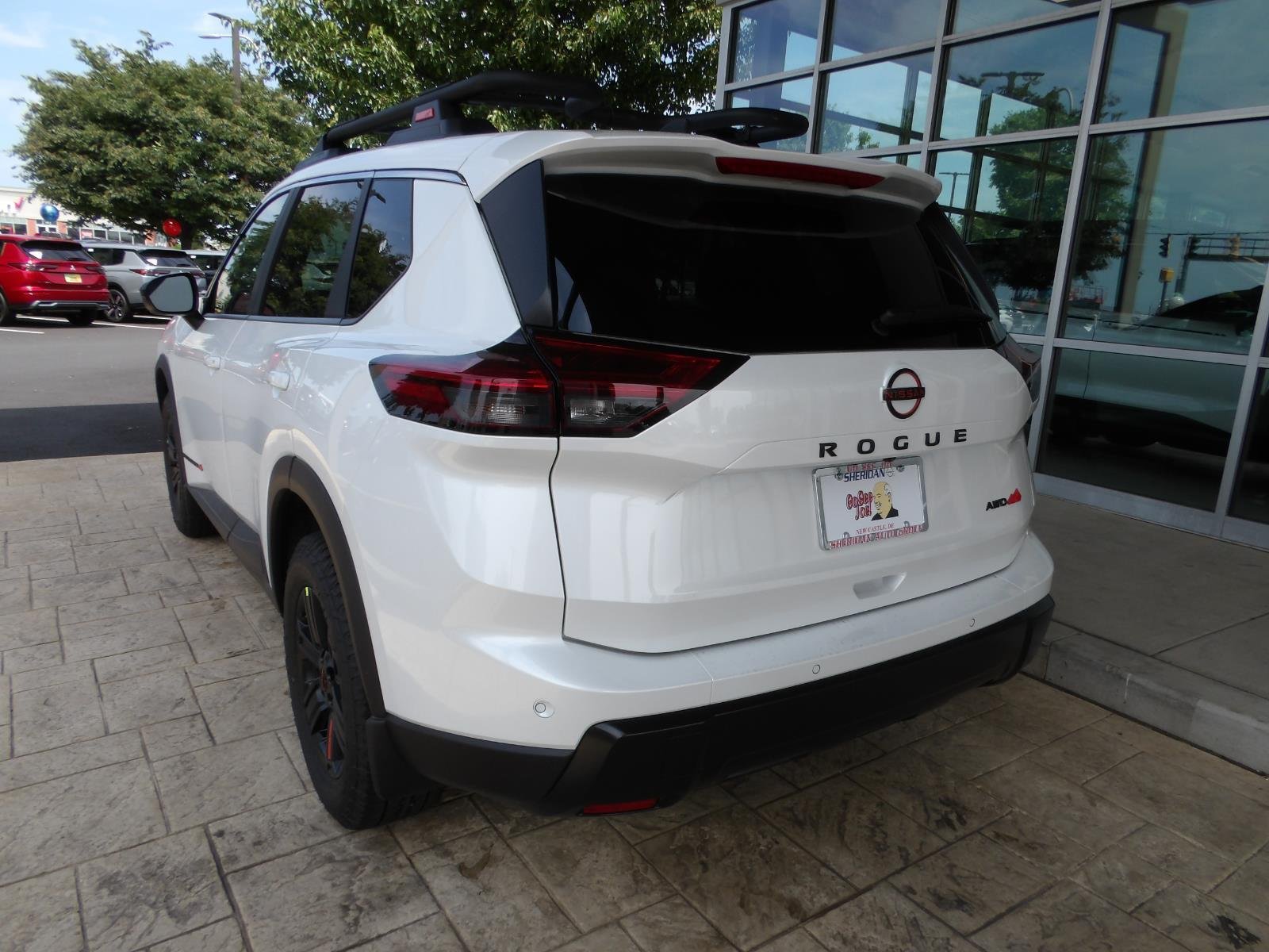 New 2026 Everest White Pearl TriCoat Nissan Rock Creek® image 5