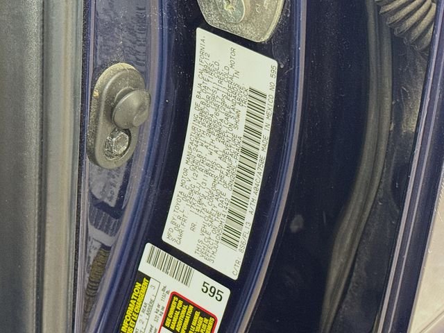Used 2013 Blue Toyota PreRunner image 28