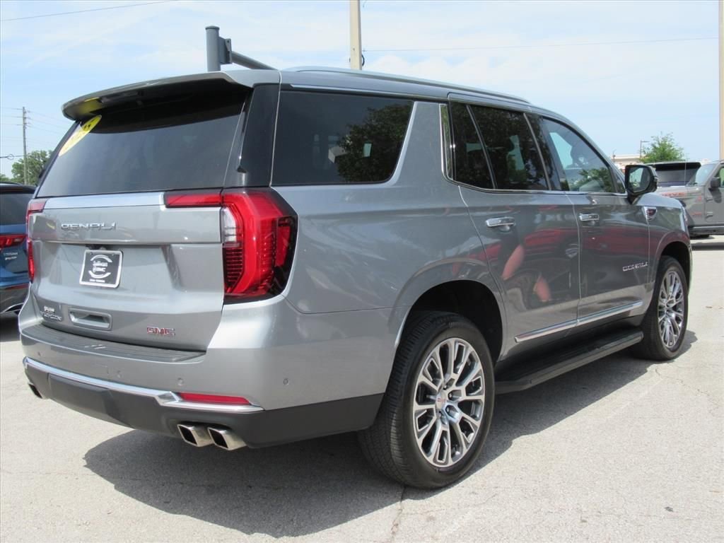 Used 2025 Sterling Metallic GMC Denali image 7