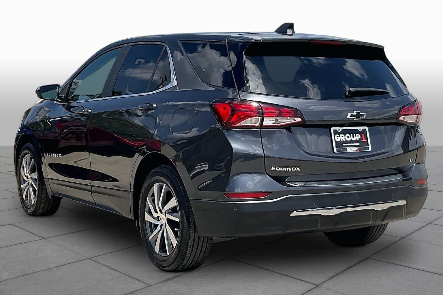 Used 2022 Iron Gray Metallic Chevrolet LT image 12