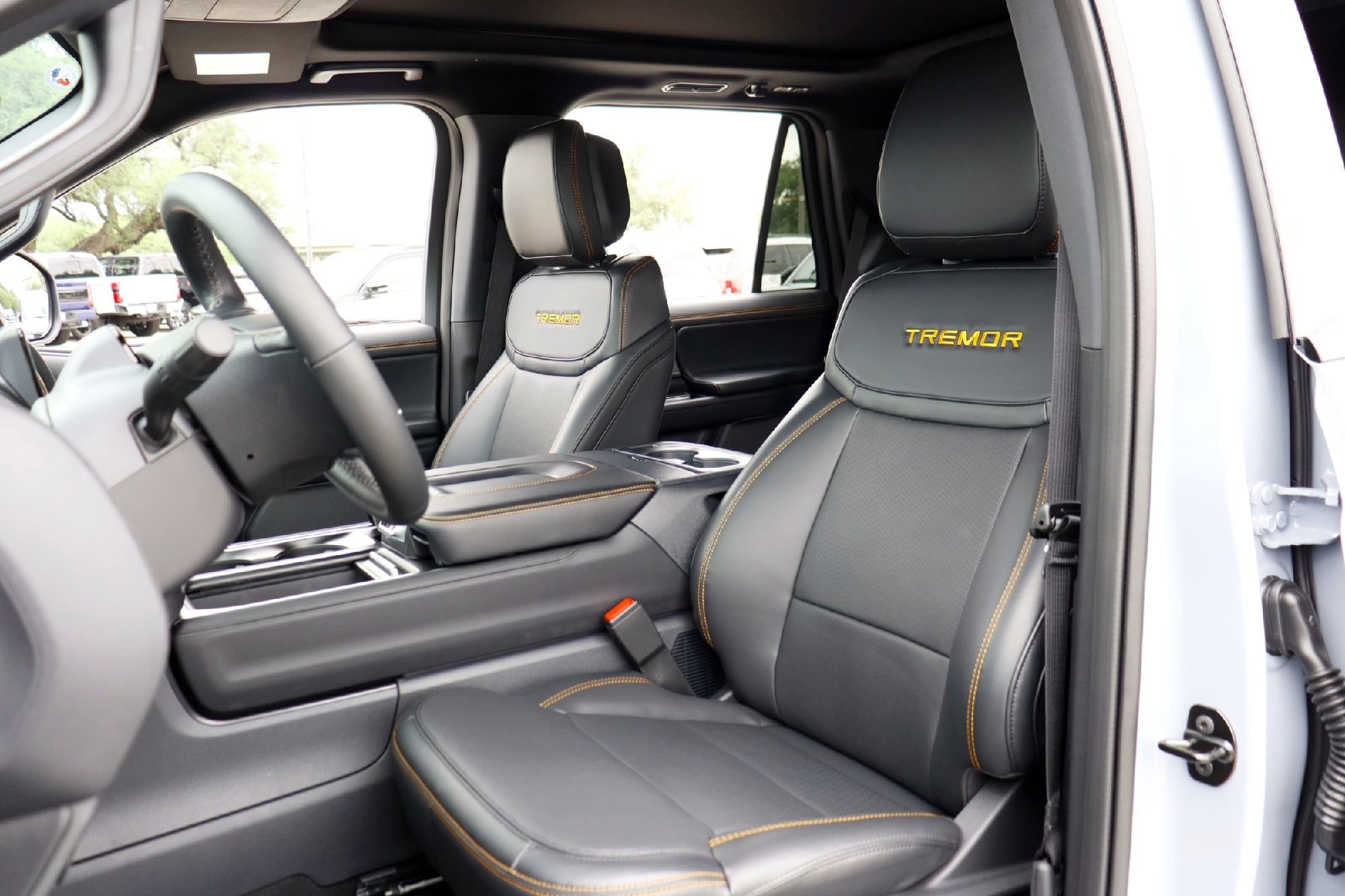 New 2026 Glacier Gray Metallic Tri-Coat Ford Tremor image 8