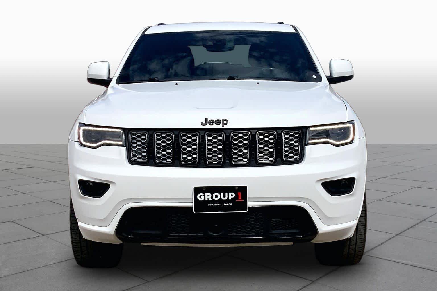 Certified Used 2021 Bright White Clearcoat Jeep Laredo X image 4