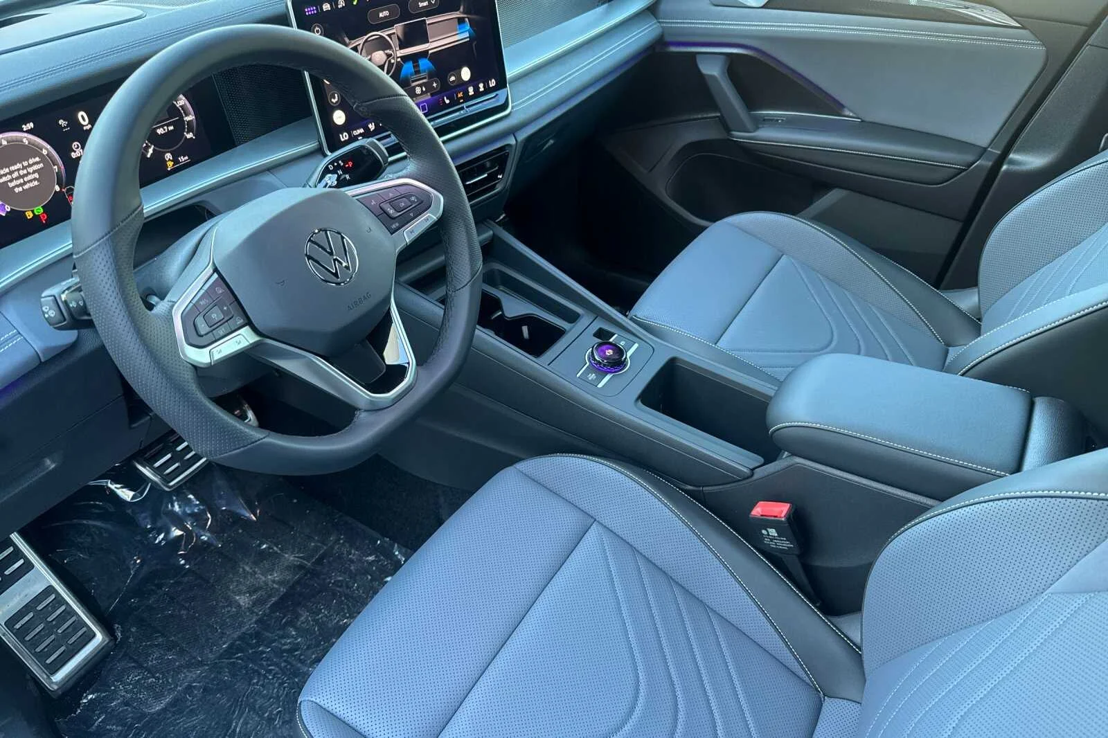 2026 Volkswagen Tiguan SE R-LINE BLACK - Photo 10
