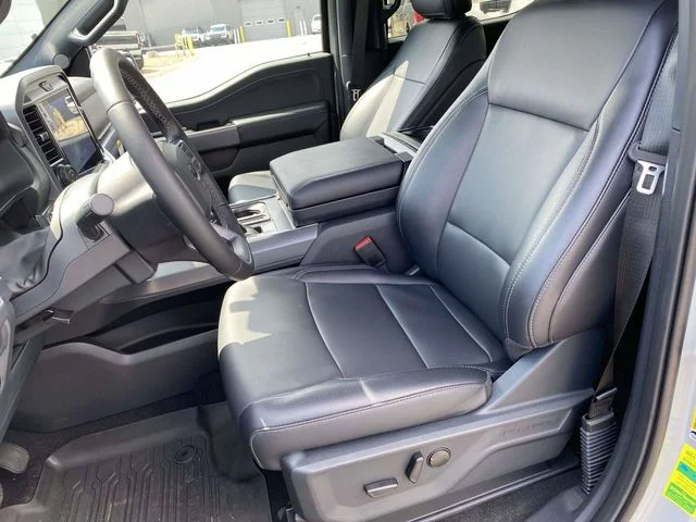 New 2026 Avalanche Ford XLT image 15