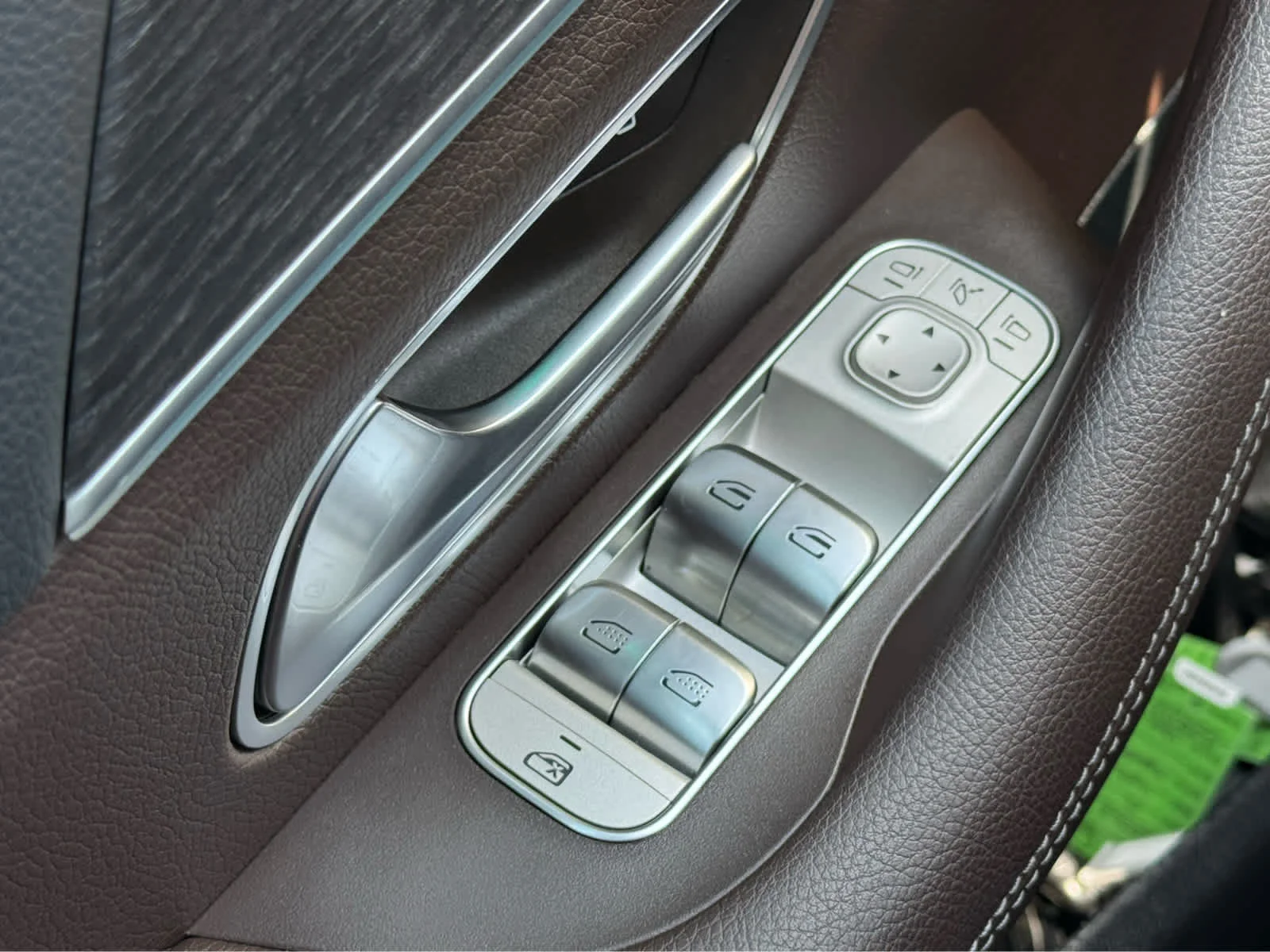 Used 2022 Lunar Blue Metallic Mercedes-Benz GLS 450 image 17