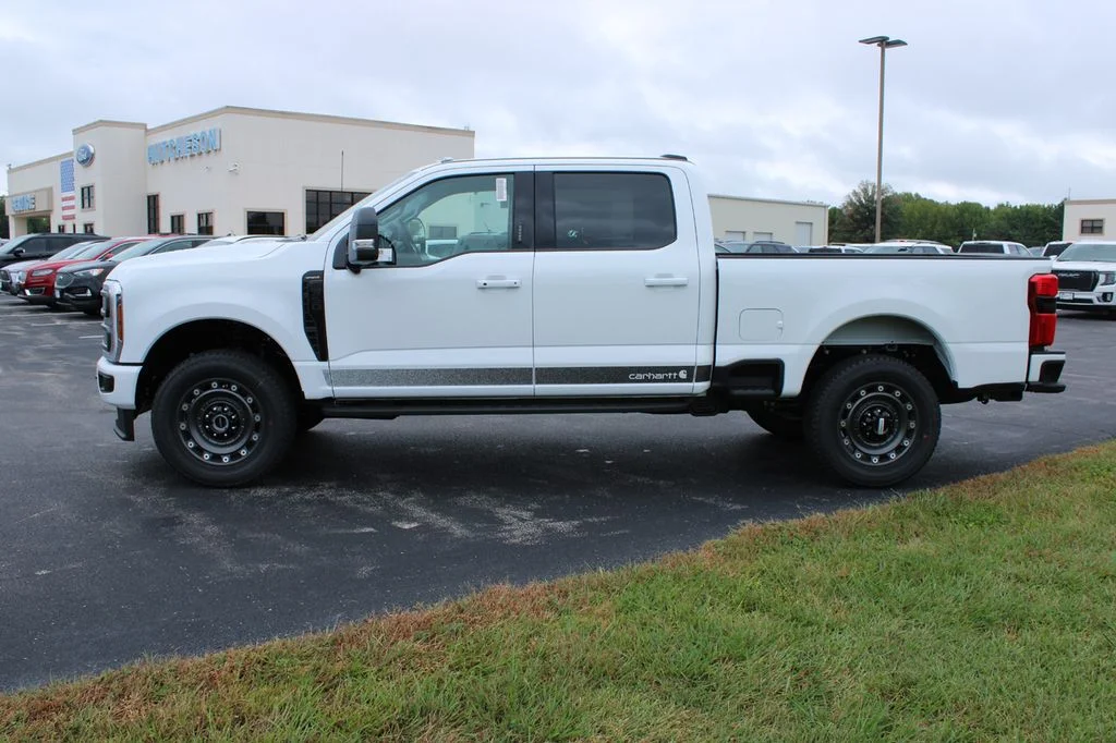 New 2027 Oxford White Ford F-350® XLT image 5