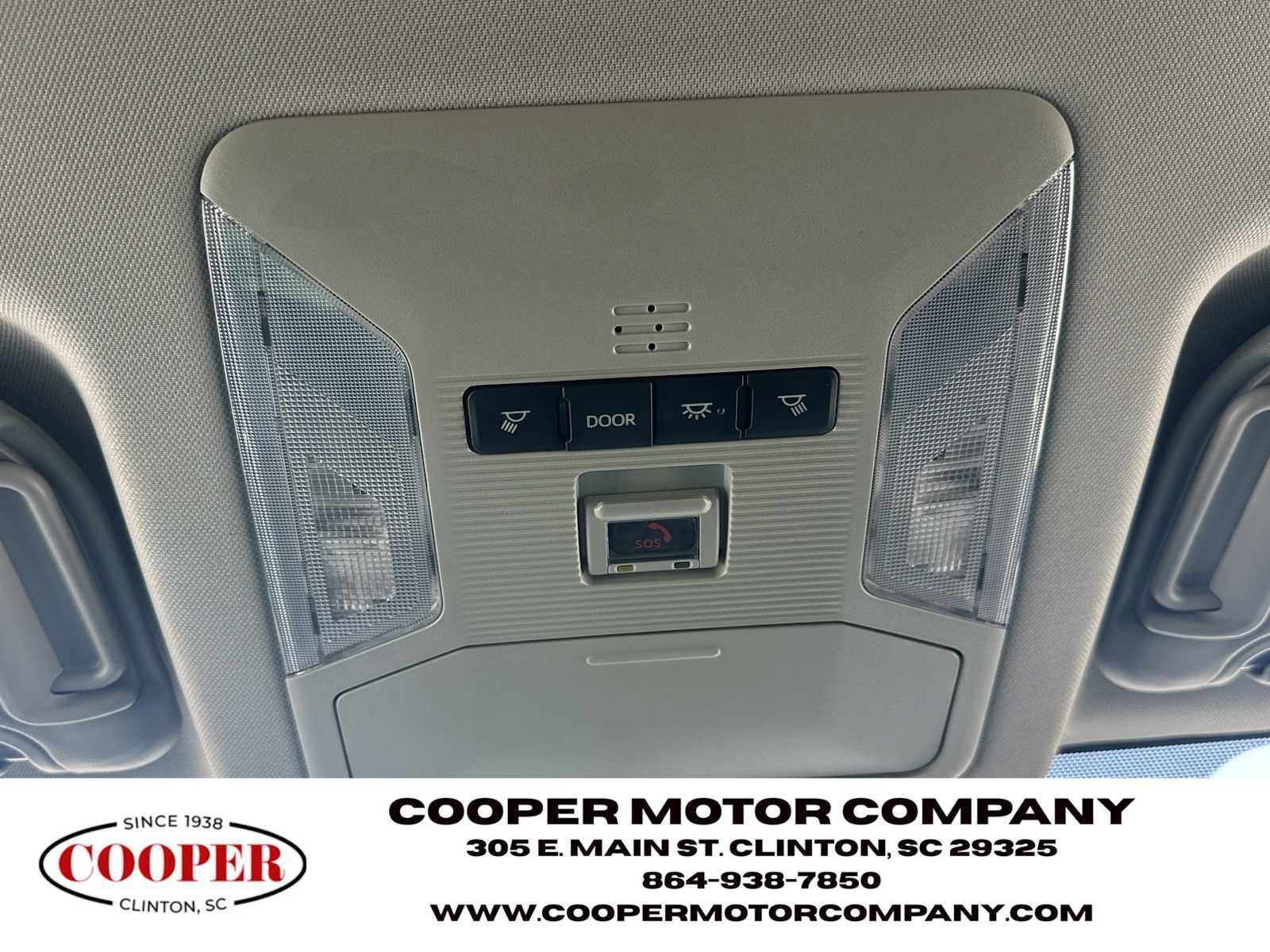 Used 2025 Silver Sky Metallic Toyota XLE image 22