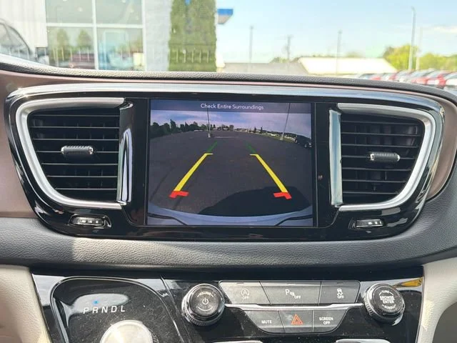 Used 2018 White Chrysler Touring L Plus image 24