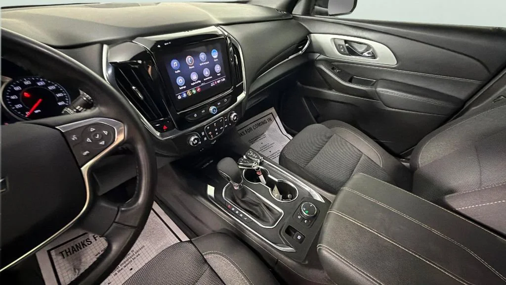 Used 2022 Black Cherry Metallic Chevrolet LT Cloth image 19