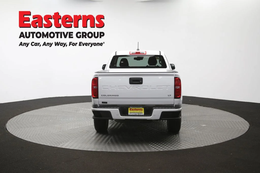 Used 2022 White Chevrolet LT image 37